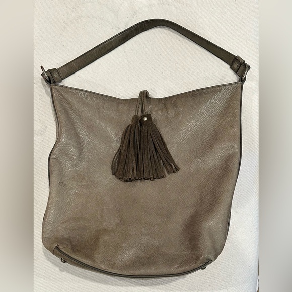 Frye Clara Smoke Grey Leather Fringe Tassel Hobo Shoulder Bag Purse - Picture 2 of 15